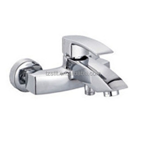 Grifo de Lavabo de Lujo en Latón y Acero Inoxidable para Baño Moderno, Grifo Cuádruple para Baño - Product Image 5