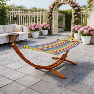 Hamaca de Madera Navyice Grand de 420 cm con Soporte, Madera de Alerce Ruso, Capacidad de Carga de 200 kg, Lona Multicolor de Teca, 40HQ FCL, Venta al por Mayor - Product Image 1