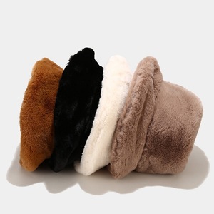 Chapeau <span class=keywords><strong>Bob</strong></span> en Velours Doux et Moelleux pour Fille, Tendance et Mignon, en Polyester <span class=keywords><strong>Uni</strong></span>, Idéal pour l'Hiver - Product Image 6