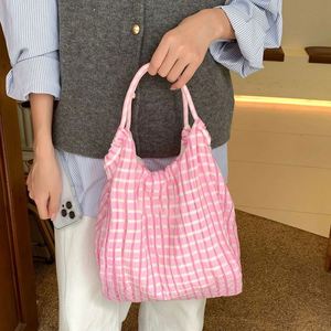 Hot Sell <b>Custom</b> Cotton Gingham Tote Bag Large Capacity Daily Shoulder Handbag Wholesale - Product Image 3