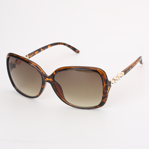 Gafas de Sol de Plástico Extra Grandes para Mujer, Protección UV400, Protección Solar, Estilo Moderno para Adultos, Color Opcional, CE, Se Acepta OEM - Product Image 5