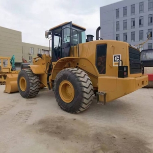 Chargeuse sur pneus Caterpillar 950H d'occasion, modèle 2023, puissance 92 kW, charge utile 5 tonnes, machine multifonctionnelle pour travaux de construction - Product Image 3