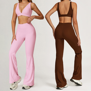 Sujetador deportivo de alto apoyo para gimnasio, mallas acampanadas de Yoga, conjunto de 2 piezas de gimnasio transpirable de calidad para mujer - Product Image 1