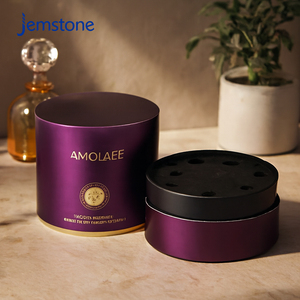 Emballage cosmétique écologique de haute qualité en matériaux recyclés avec estampage à chaud doré et tube en papier mousse EVA - Product Image 1