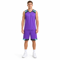 Ensemble d'uniformes de basketball personnalisés avec logo, 5 couleurs, pour hommes et femmes, 100 % fibre de polyester, col en V, avec rayures verticales et tissu uni