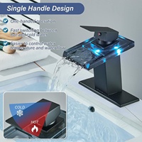 CYEN haute qualité contrôle de la température lumière LED bec en verre noir mat mitigeur robinet LED salle de bain cascade bassin robinet