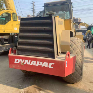 Rouleau compresseur monocylindre Dynapac d'occasion, modèle CA25D/CA251D/CA30D/CA301D, avec moteur double carburant 110 kW et pompe, en vente. - Product Image 1