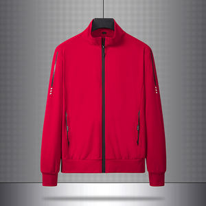 Ensemble de sport deux pièces pour homme, idéal printemps-automne, pour jeunes et moins jeunes, avec sweat-shirt et pantalon tendance pour les loisirs et la course à pied. - Product Image 4