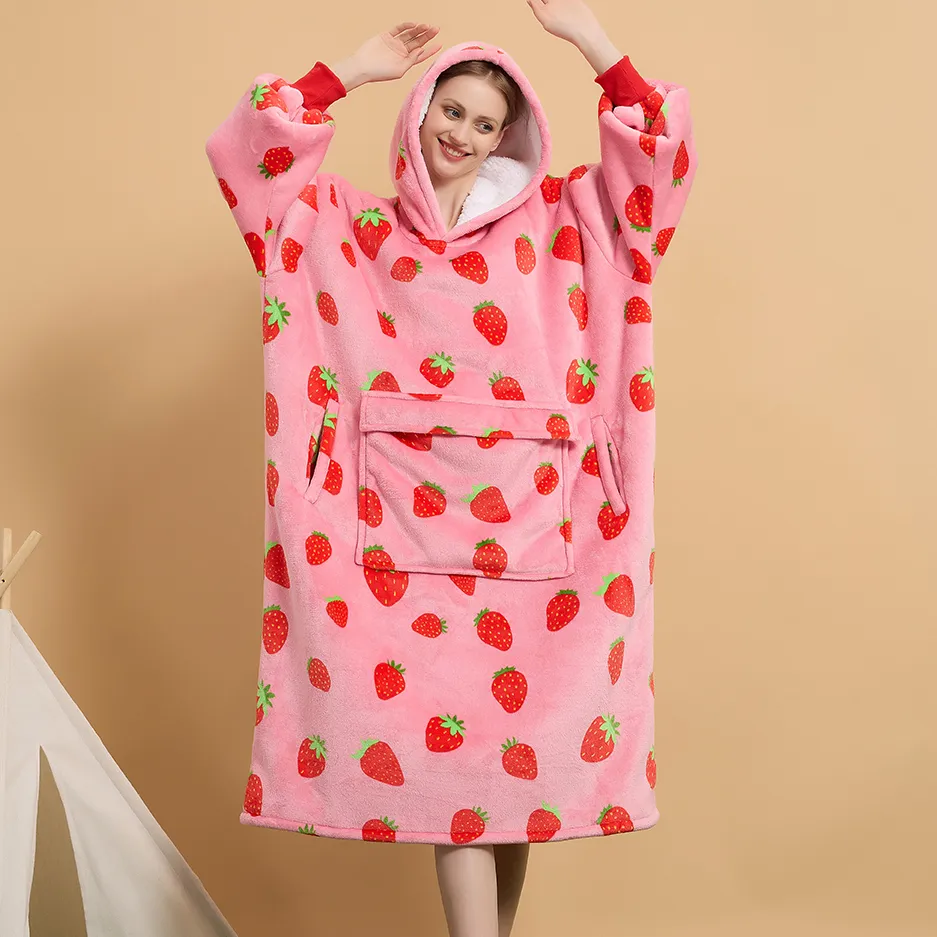 2023 New Custom Strawberry Women Men Flannel Sherpa Fleece Oversized Long Wearable Hoodie Blanket with Centre Zip
