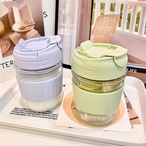 ขวดน้ำแก้วแบบสองชั้น 350 มล. พร้อมฝาปิด แก้วกาแฟพกพาสำหรับสาวๆ แก้วนมพร้อมฝาปิดและหลอด - Product Image 1