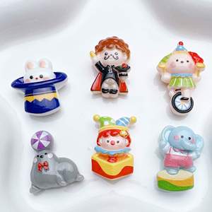 Venta al por mayor circo resina encantos <span class=keywords><strong>payaso</strong></span> elefante mar León Diy decoración para la caja del teléfono - Product Image 1