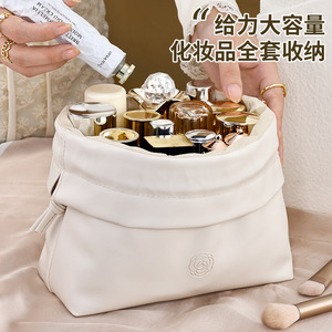 Của phụ nữ công suất lớn xách tay trang điểm Túi lười biếng dây rút PU da cho vệ sinh cá nhân lưu trữ túi du lịch với Holographic tính năng - Product Image 3