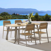 Vente directe d'usine Ensemble de table et de chaises de jardin en plastique bois imperméable 4 places Meubles de salle à manger pour restaurant ou usage domestique