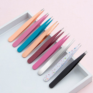 Pinzas Profesionales para Cejas de Acero Inoxidable con Punta Inclinada, Pinzas de Precisión para Cejas, Eliminador de Vello Facial y Vello Encarnado - Product Image 3