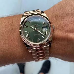 Montre de luxe mécanique automatique pour homme, boîtier en acier inoxydable, logo de marque de luxe célèbre. - Product Image 3