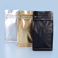 Sacs à café à fond plat en plastique recyclé imprimés sur mesure de 250g, 500g, 1kg, sacs d'emballage pour grains de café avec valve