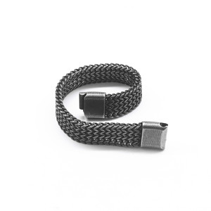 Yunnique – Bracelet à fermoir magnétique en acier titane noir, design géométrique, bijoux unisexes à la mode, cadeau - Product Image 3