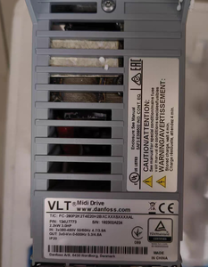 Convertidor de Frecuencia 134U7773 FC-280P2K2T4E20H2BXCXXXSXXXXAL 2.2 KW / 3.0 para Trifásico 380-480 VAC C3 200/400V - Product Image 3
