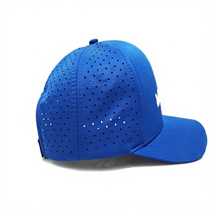 Gorra Trucker Estructurada de 6 Paneles con Corte Láser y Logotipo Bordado en 3D Ajustable, Fabricante Vietnamita, Alta Calidad, Estilo Casual Moderno - Product Image 4