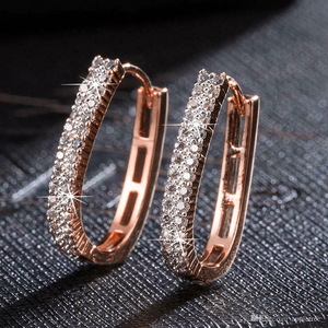 Orecchini a Cerchio a Forma di U in Stile Francese per Donne, Gioielli Geometrici Scintillanti alla Moda - Product Image 4