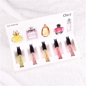 Lot de 5 Pièces <span class=keywords><strong>Parfum</strong></span> Fleur Mixte Portable Mini Coffret Cadeau Échantillon de <span class=keywords><strong>Parfum</strong></span> en Spray - Product Image 2