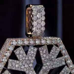 Colgante de Diamante de Corte Redondo con Moissanita VVS, Estilo Hip Hop, con Incrustaciones, Plata de Ley 925, Joyería para Fiestas, para Hombres y Mujeres - Product Image 2