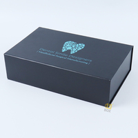 Crown Win boîte-cadeau magnétique personnalisée emballage de stockage d'aimant laminé avec boîte à quatre aimants en EVA noir découpé à l'emporte-pièce avec fermeture