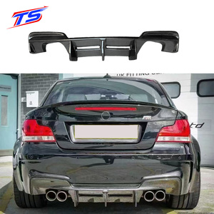 Diffuseur arrière en fibre de carbone style RZ pour BMW Série 1 E82 <span class=keywords><strong>E87</strong></span> <span class=keywords><strong>1M</strong></span> - Product Image 1