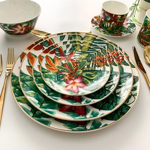 Service de Table en Porcelaine Fine à Bord Doré avec Motif Floral Vert, Vente en Gros Usine, Ustensiles Complets pour Mariages, Événements et Restaurants - Product Image 3