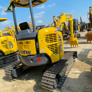 Machine à rayon compact avec balancement de queue nul et excellente performance de nivellement Komatsu PC35MR Excavatrices d'occasion - Product Image 3