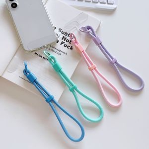 Cordón ajustable corto con empalmes de color, hecho a mano, antipérdida, correa de muñeca universal, llavero portátil, cuerda para colgar el teléfono - Product Image 1