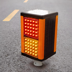 Faro LED Singolo Sincronizzato Anti-Nebbia (Alimentazione Solare e <span class=keywords><strong>a</strong></span> Corrente) Lampada Intelligente Portatile per Avviso Nebbia - Product Image 1