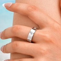 Grenzüberschreitender Bestseller: Edelstahl-Schmuck mit Volldiamant-Einlage, Sechs Zirkonia-Steine, 6 mm Breit, Lässiger Stil, Unisex