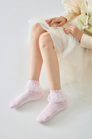 Chaussettes antidérapantes pour filles, mignonnes, à volants et dentelle, en coton doux, épaisseur standard, pour usage quotidien, 0-12 mois, fabrication usine