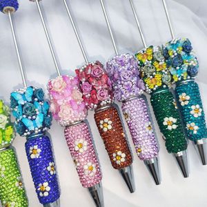 Stylo bille rotatif de luxe, orné de perles et entièrement serti de diamants, avec motif <span class=keywords><strong>papillon</strong></span>, rose et marguerite, au design élégant - Product Image 4