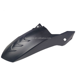 Garde-boue arrière de moto en fibre de carbone durable pour <span class=keywords><strong>HONDA</strong></span> <span class=keywords><strong>CLICK</strong></span> - Vente en gros - Product Image 4
