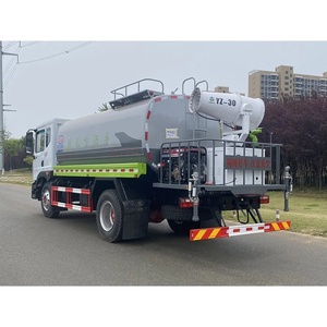 Camion de transport d'eau Dongfeng 4X2 de 12 000 litres fourni par le fabricant pour le transport d'eau industrielle et l'aménagement paysager - Product Image 4