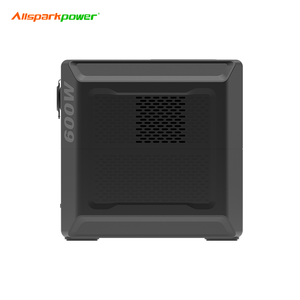 Generador Portátil de 600W/1200W con Batería de Litio, Onda Sinusoidal Pura, Capacidad de 403.4Wh/537.6Wh, Carga Rápida - Product Image 3