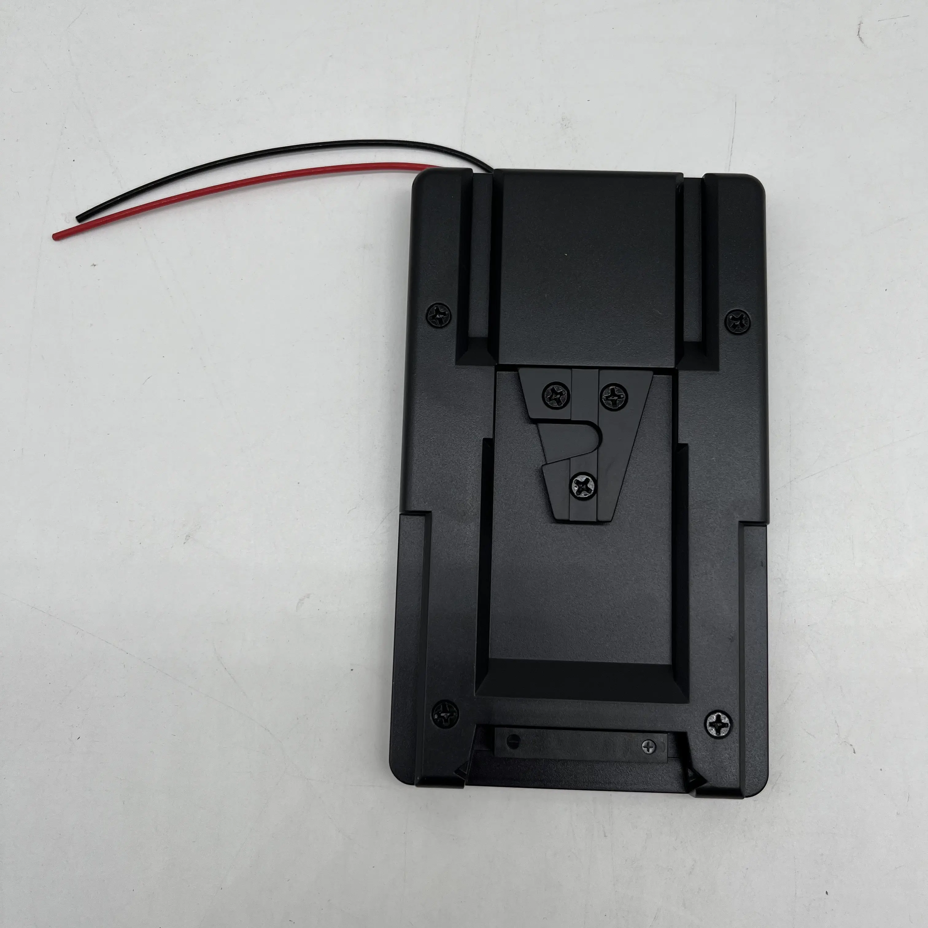 UC9558 v-lock v-mount pil adaptör plakası son-y DSLR DSLR Rig güç kaynağı için dönüştürücü için