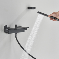 Robinet de baignoire moderne en laiton, cascade, mural, double poignée, finition chrome poli, jet pluie, eau chaude/froide pour salle de bain