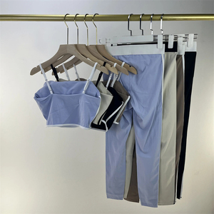Completo Sportivo da Donna a Vita Alta ad Asciugatura Rapida con Colori a Contrasto, Schiena Scoperta, Abbigliamento Aderente per Fitness e Yoga - Product Image 2