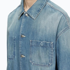 เสื้อแจ็คเก็ตยีนส์ผู้ชายปักโลโก้ตามสั่ง เสื้อคลุมฤดูใบไม้ร่วงและฤดูหนาว กระดุมผ่าหน้า กระเป๋าปะติด แจ็คเก็ตยีนส์สไตล์นักขี่มอเตอร์ไซค์ - Product Image 5