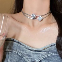 Collier ras du cou en cuir pour femme, motif fleur de rose argentée double couche, en tungstène inaltérable, style futuriste haut de gamme