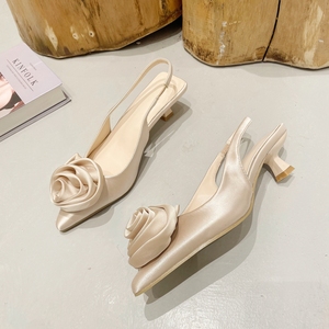 Sandalias de Tacón con Punta y Decoración Floral en Color Sólido, Estilo Casual Europeo y Americano, Nueva Colección Otoño 2025 para Mujer - Product Image 6