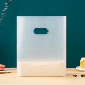 <span class=keywords><strong>Sac</strong></span> de t-shirts en plastique transparent imprimé sur mesure avec logo, conception de gousset latéral pour chaussettes, surface de sérigraphie en matériau PE - Product Image 4