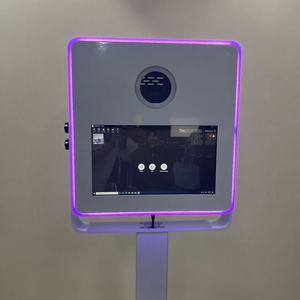 Espejo Mágico para Selfies con Pantalla Táctil, Cabina de Fotos, Espejo de Belleza, Cabina de Fotos con Cámara y Conexión a PC - Product Image 3