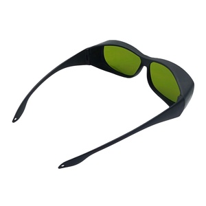 Lunettes de protection de sécurité laser CE 1064nm utilisées pour laser à fibre laser YAG 1064nm - Product Image 4
