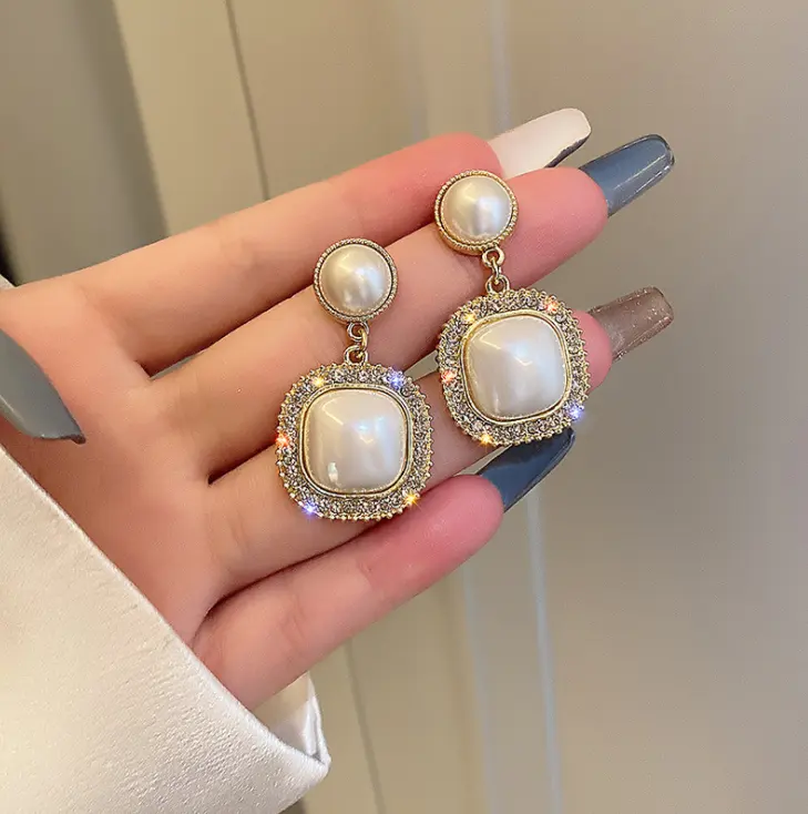 Đẹp Stud Jewelry Earring Nhà Máy Bán Buôn 925 Thiết Kế Thời Trang Hoop Earrings Đối Với Phụ Nữ Quà Tặng