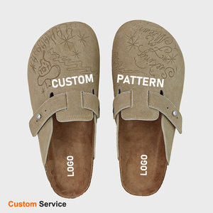 Zoccoli Classici in Pelle Scamosciata con Suola in <span class=keywords><strong>Sughero</strong></span>, Personalizzabili per Uomo e <span class=keywords><strong>Donna</strong></span>, con Fibbia Regolabile e Supporto per l'Arco Plantare - Product Image 1