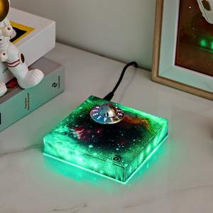 Explora la Luz Flotante Mística del OVNI con Diseño de Cielo Estrellado, Perfecta para Decoración de Escritorio y Regalos Personalizados - Product Image 5